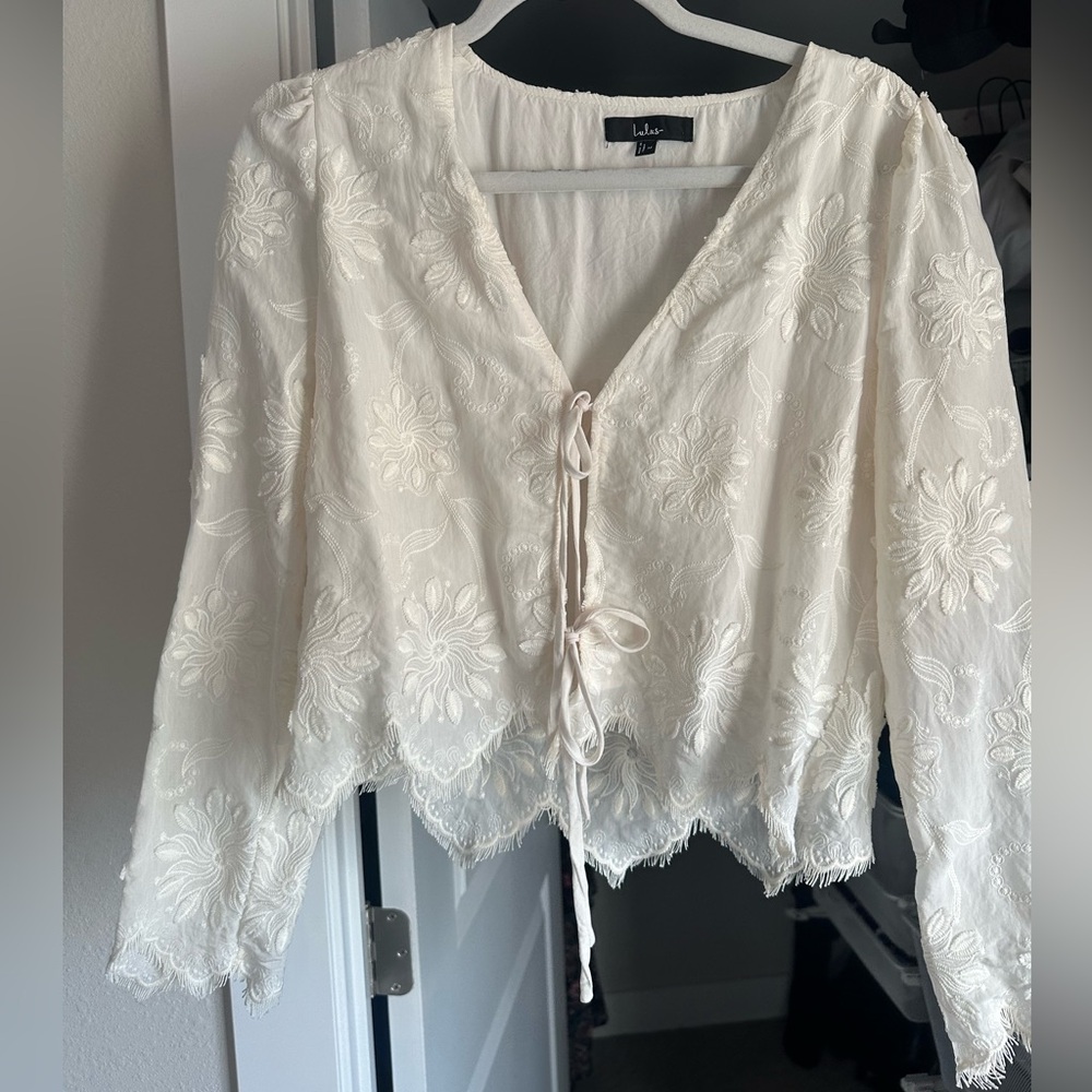 Lulu's Cream Floral Embroidered Blouse